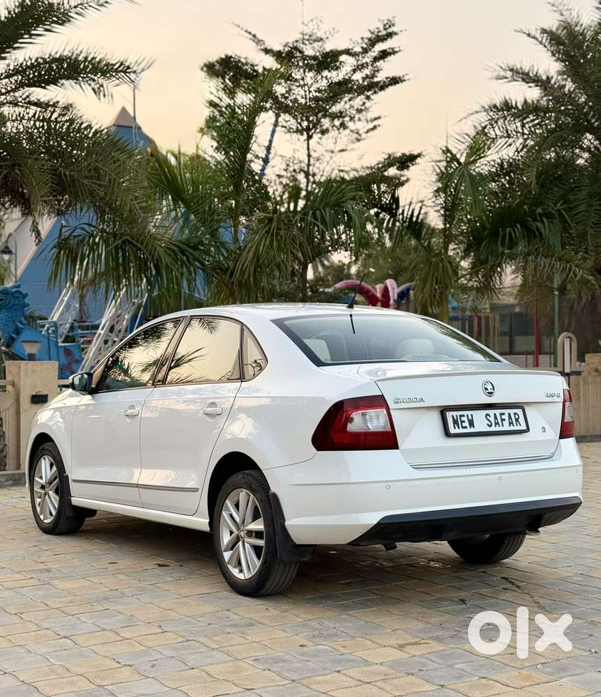 Skoda Rapid 1.0 Tsi Automatic, 2021, Petrol