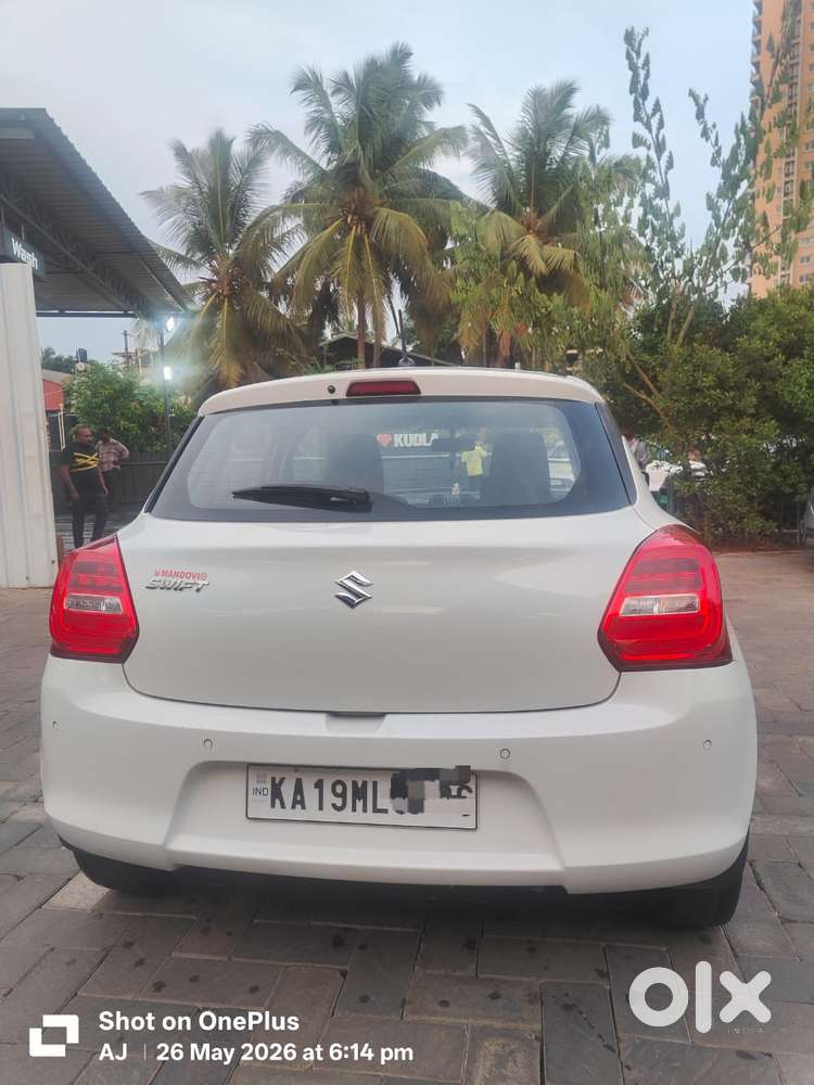 Maruti Suzuki Swift Amt Zxi Plus, 2021, Petrol