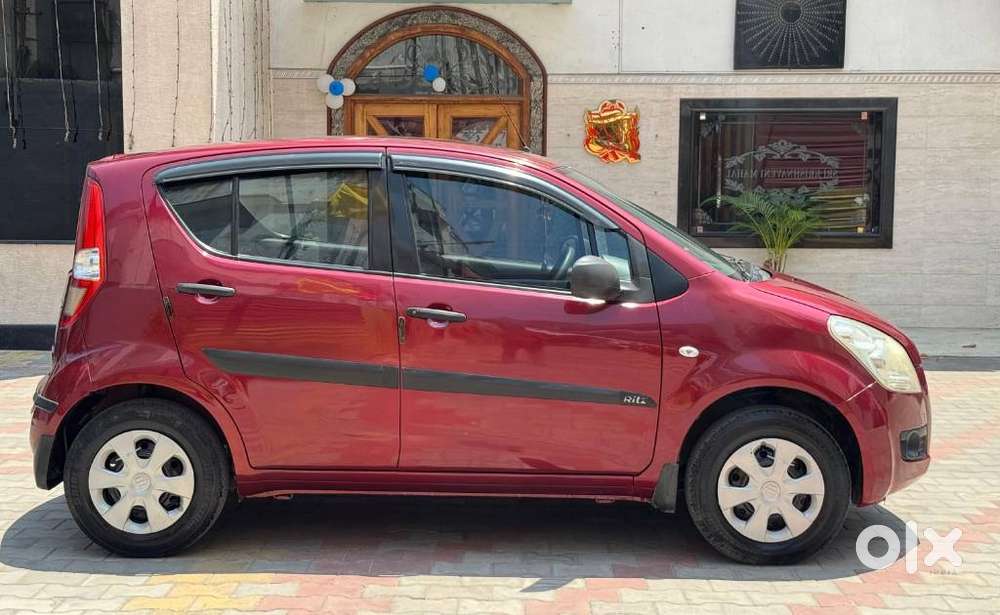 Maruti Suzuki Ritz Vxi, 2009, Petrol