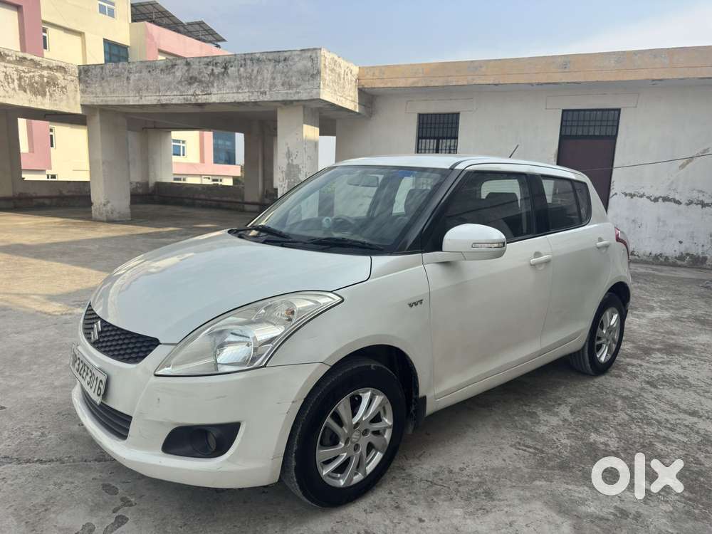 Maruti Suzuki Swift Vvt Zxi, 2012, Petrol