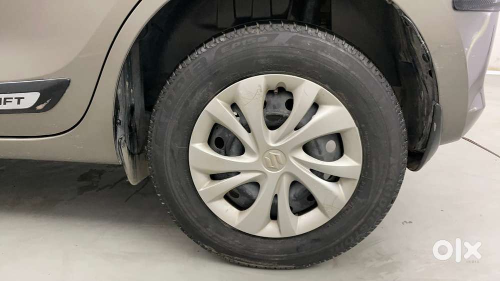 Maruti Suzuki Swift Amt Vvt Vxi, 2019, Petrol