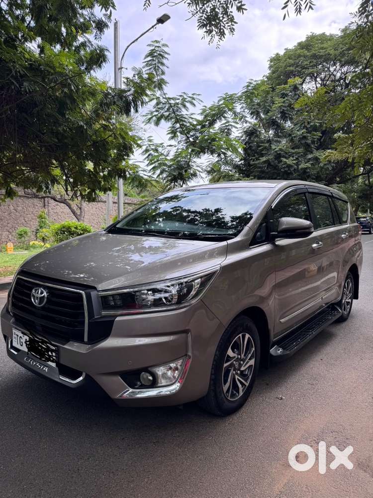 Toyota Innova Crysta Diesel 2024