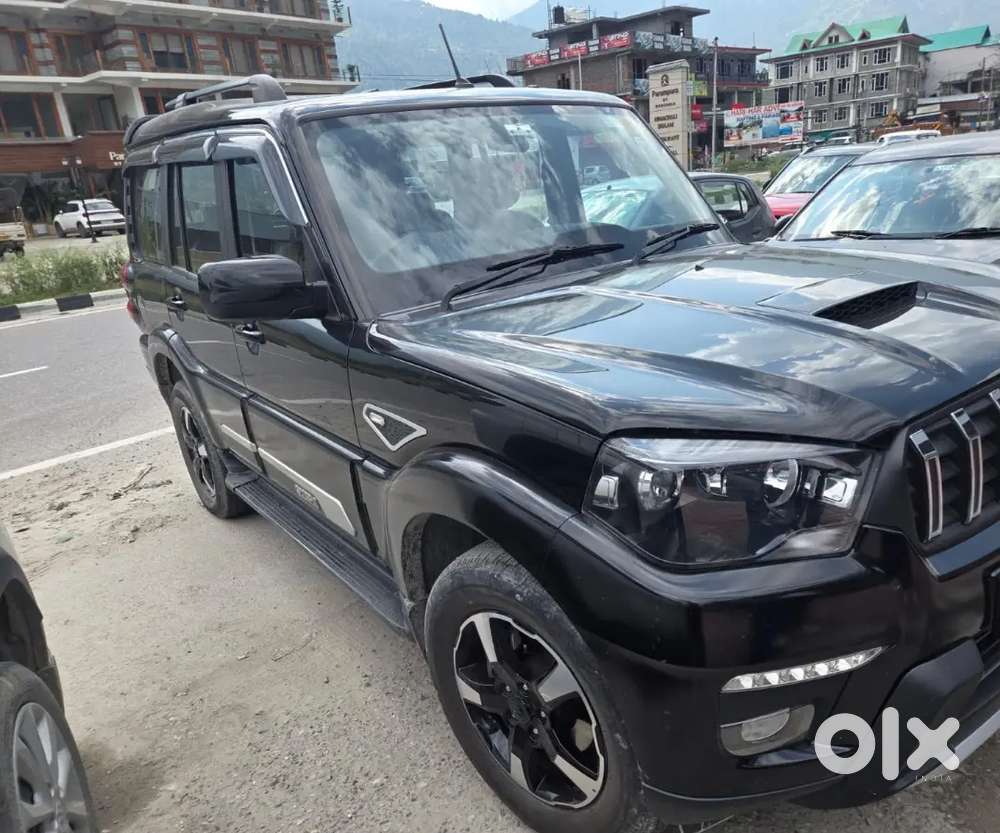 Mahindra Scorpio Classic 2025