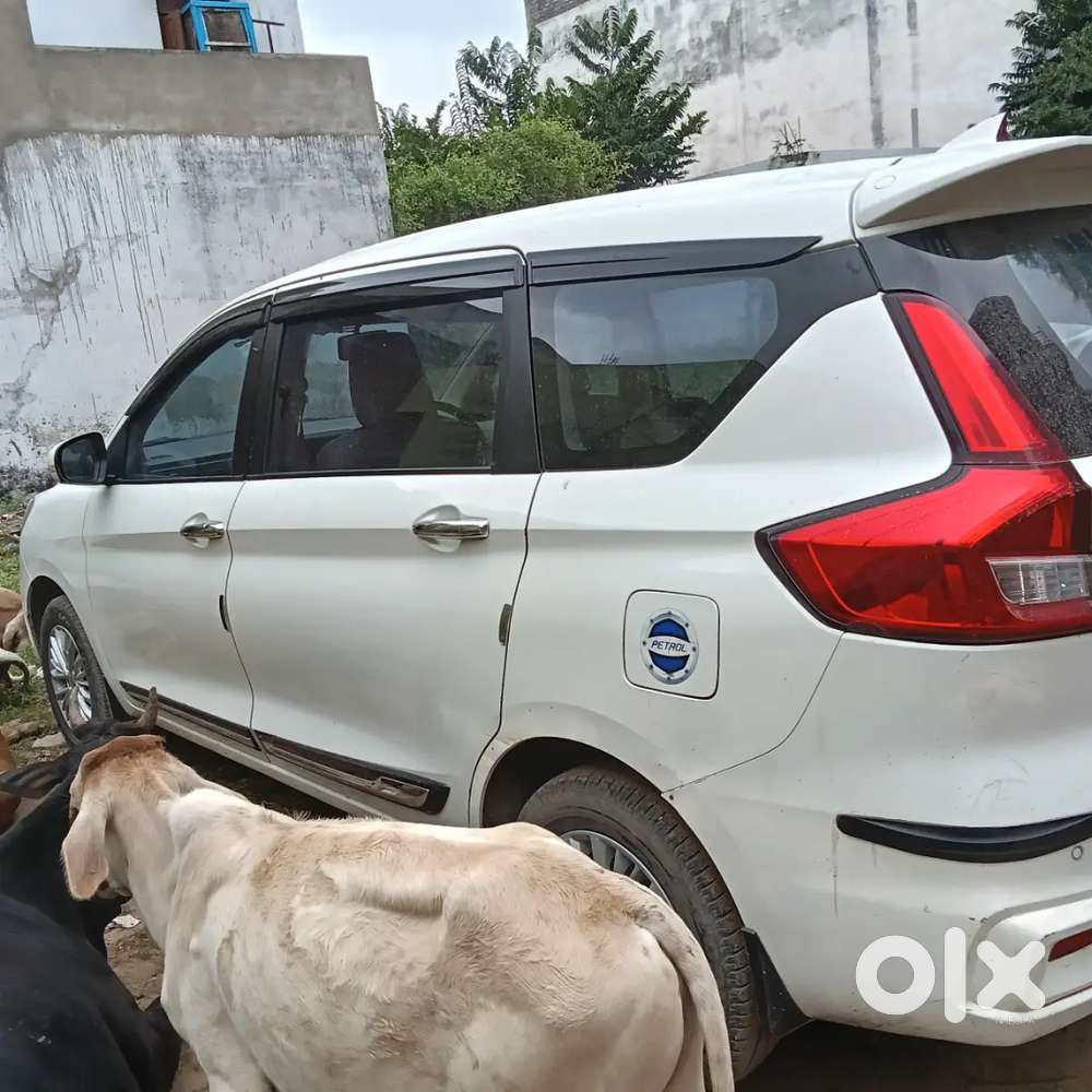 Maruti Suzuki Ertiga Vxi 2022