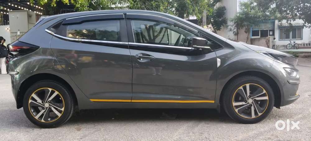Tata Altroz XZ, 2021, Petrol