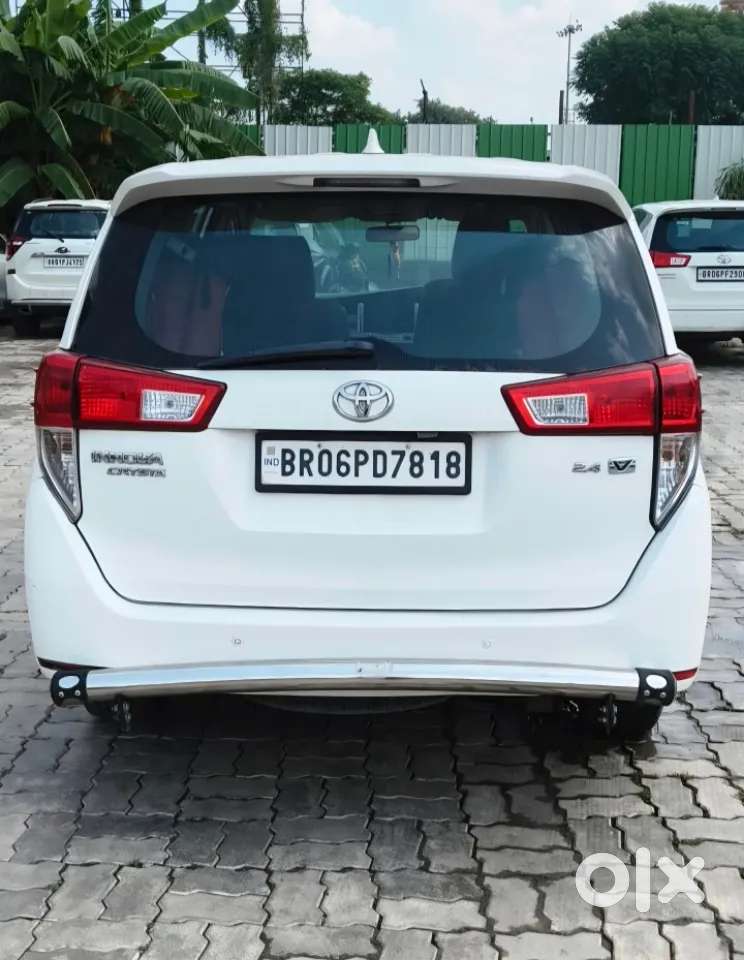 Toyota Innova Crysta 2.4 V 7 Str, 2018, Diesel