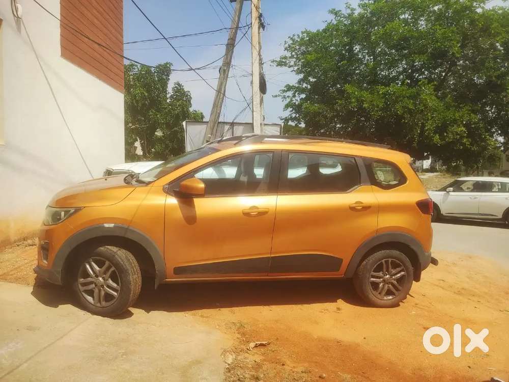 Renault Triber Amt Petrol