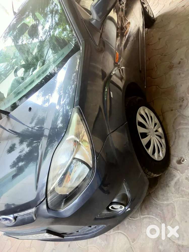 Ford Figo Zxi 2011 Petrol Manual