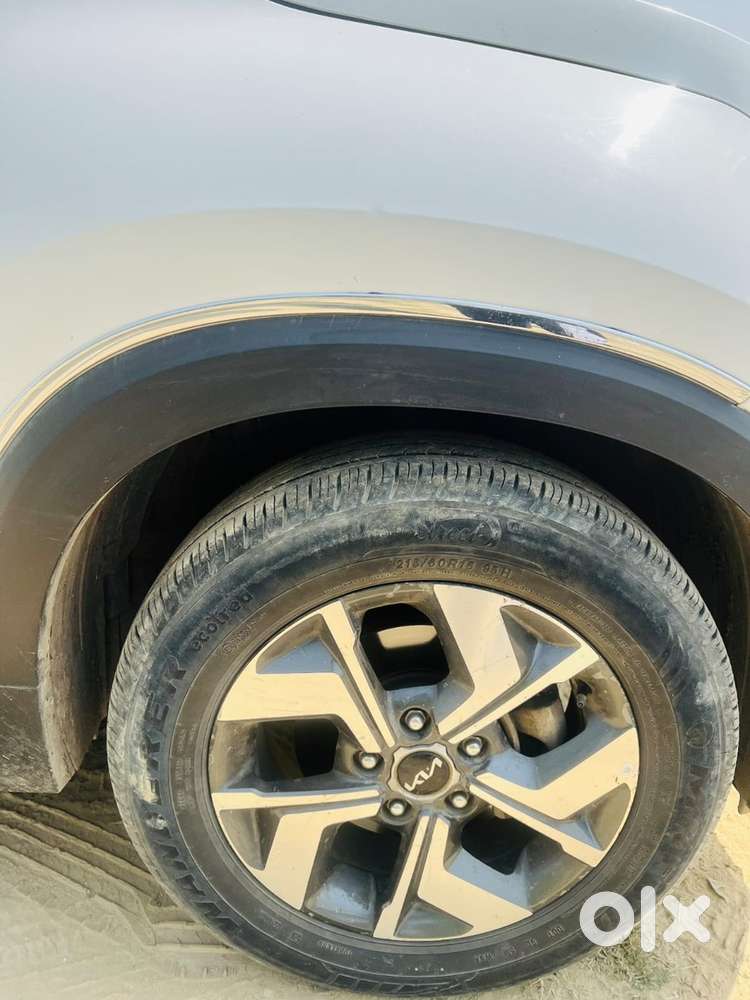 Kia Sonet Petrol 2022