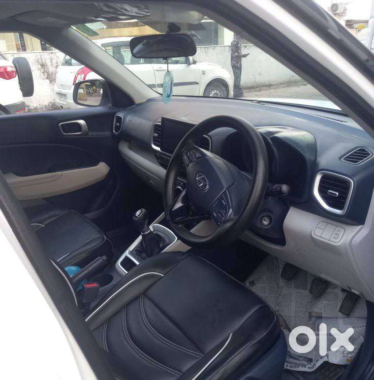 Hyundai Venue Sx Dual Tone, 2019, Diesel