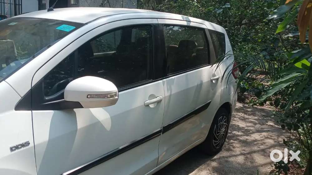 Maruti Suzuki Ertiga 2013 Diesel 280000 Km Driven