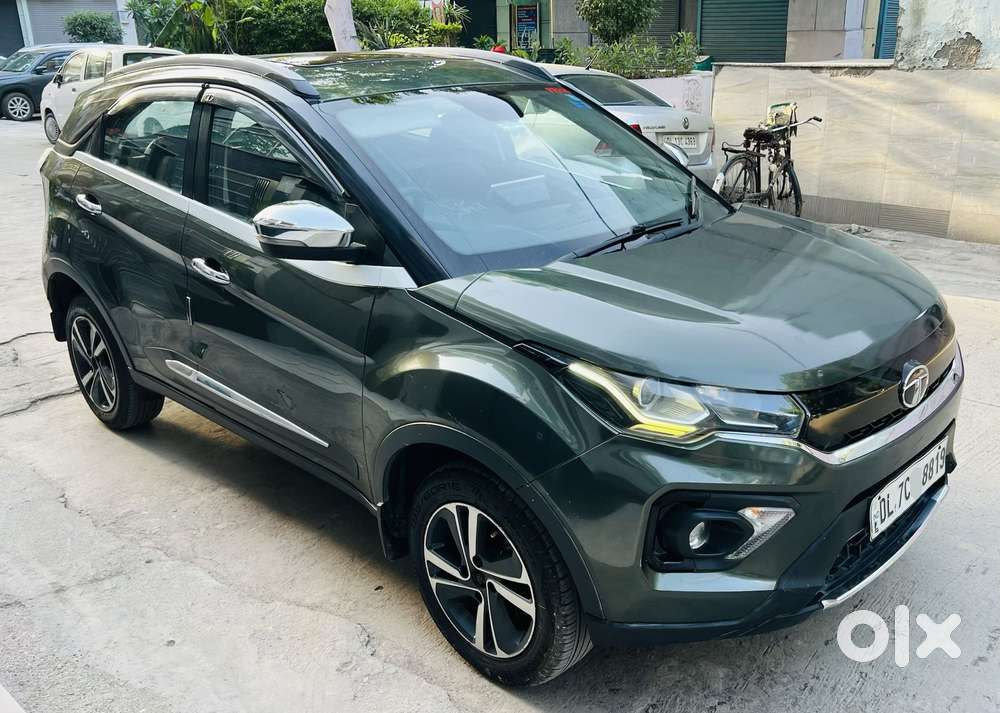 Tata Nexon 1.2 Revotron Xma Amt (s), 2022, Petrol