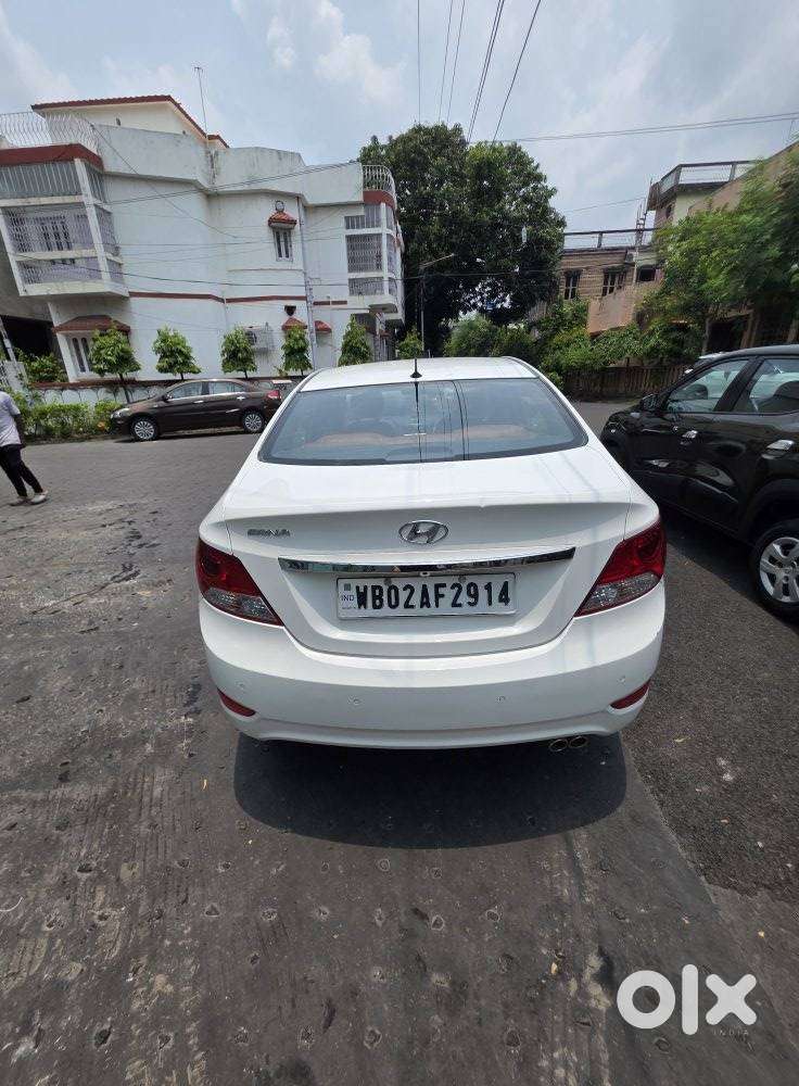 Hyundai Fluidic Verna 1.6 Vtvt Sx, 2014, Petrol