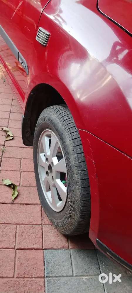 Maruti Suzuki Swift 2006 Petrol 97000 Km Driven