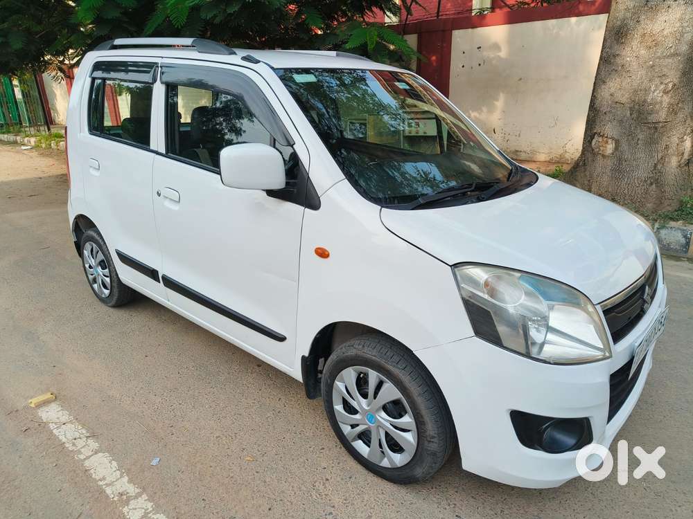Maruti Suzuki Wagon R Vxi, 2017, Petrol