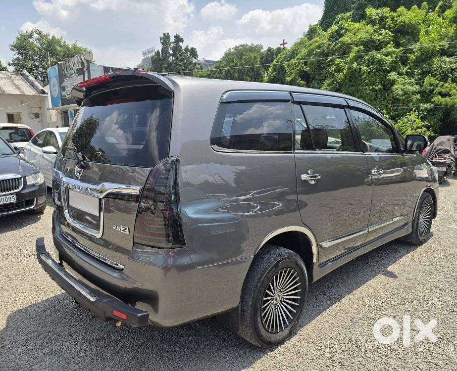 Toyota Innova 2.5 Zx 7 Str Bs-iv, 2013, Diesel