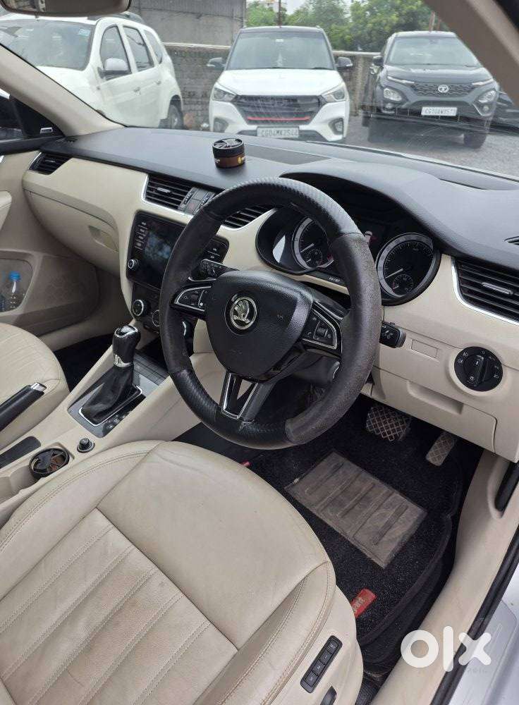 Skoda Octavia 1.8 Tsi Style Plus At, 2018, Petrol