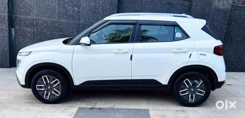 Hyundai Venue 1.0 Sx Turbo Imt, 2021, Petrol
