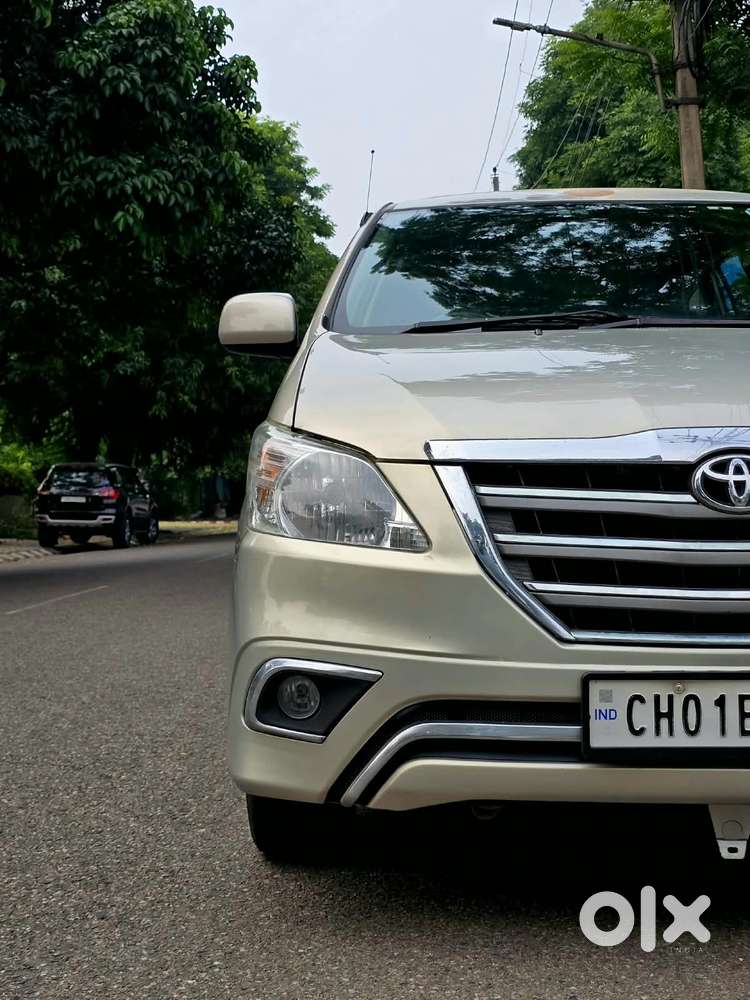 Toyota Innova 2.5 Gx 7 Seater Bs Iv, 2015, Diesel