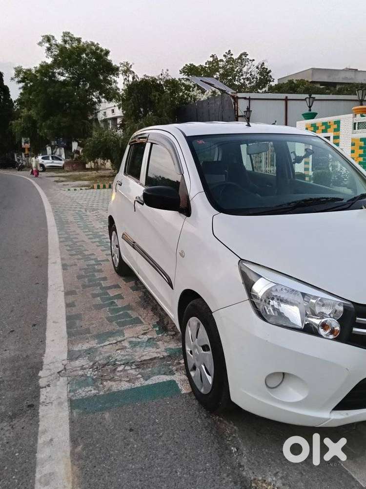 Maruti Suzuki Celerio Vxi At, 2015