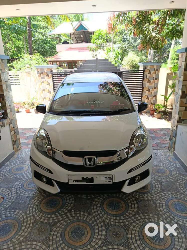Honda Mobilio Diesel 2015, Goodcondition, No Replacement, New Battery,