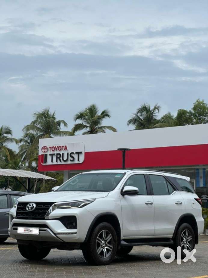 Toyota Fortuner 4x2 At 2.8 Diesel, 2022, Diesel