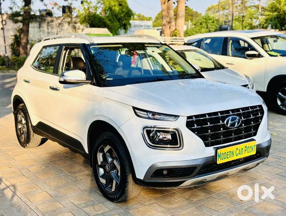 Hyundai Venue Sx (o) Mt 1.5 Diesel, 2021, Diesel