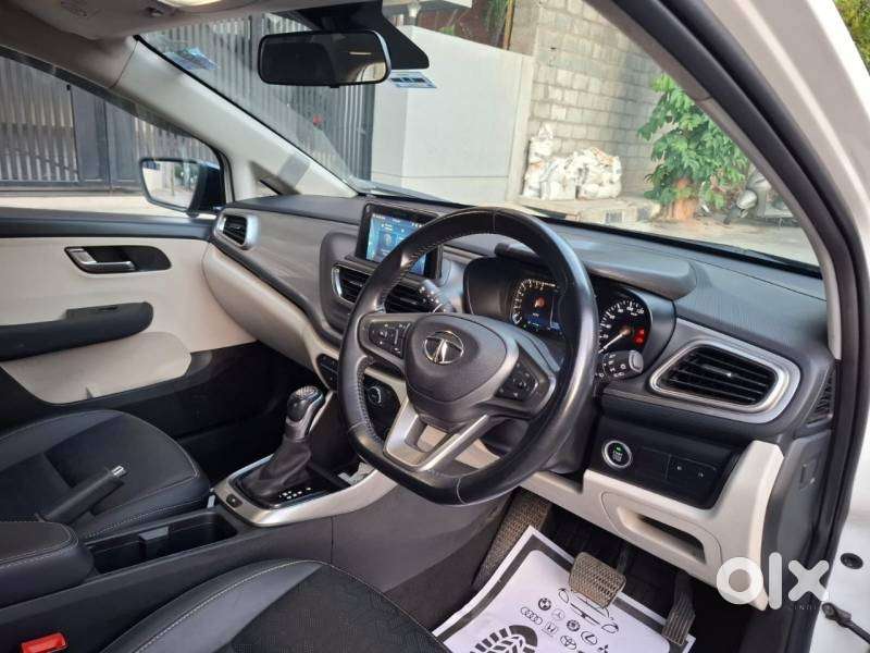 Tata Altroz Xza Plus (o) (s), 2023, Petrol