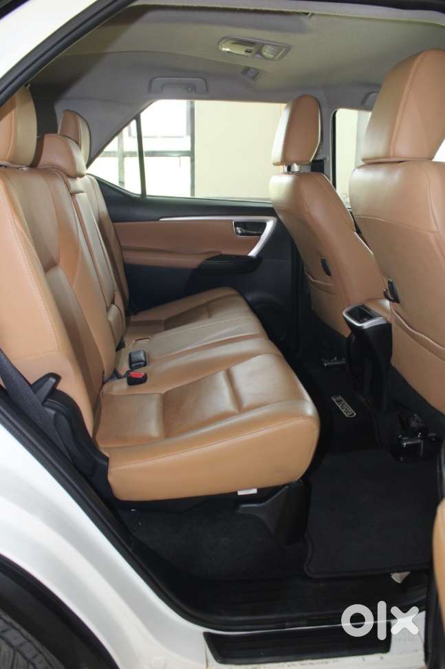 Toyota Fortuner 4x4 Mt 2.8 Diesel, 2020, Diesel