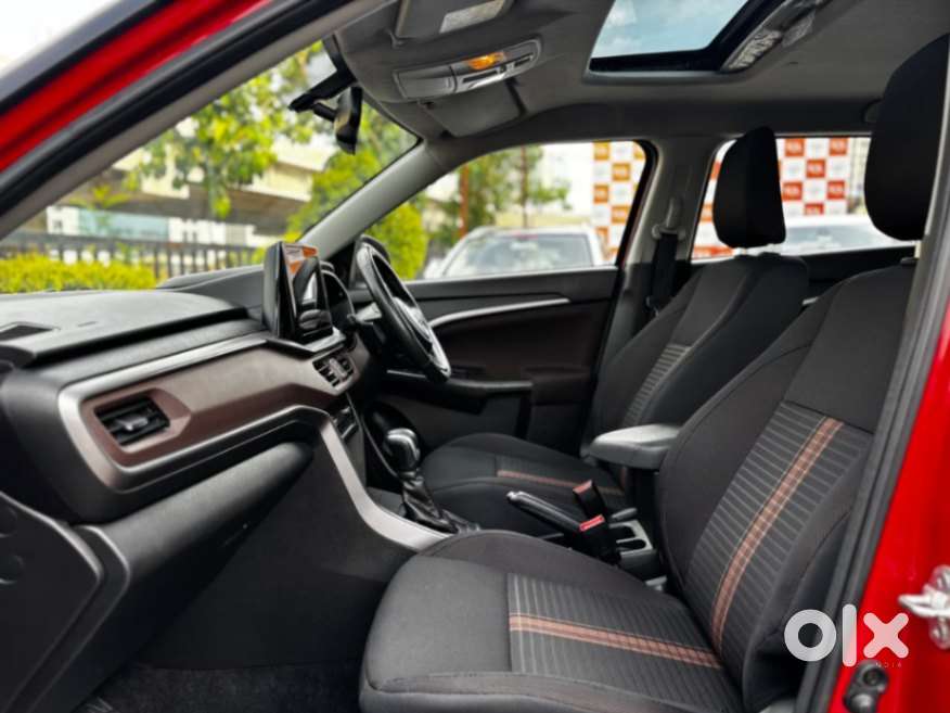 Maruti Suzuki Brezza 1.5 Zxi Plus Smart Hybrid Dual Tone, 2022, Petr..