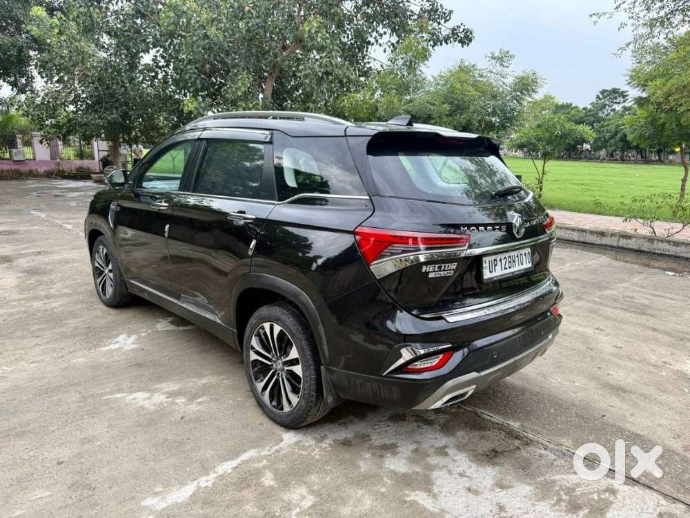 Mg Hector Plus 1.5 Sharp Turbo Cvt 6 Str, 2021, Petrol