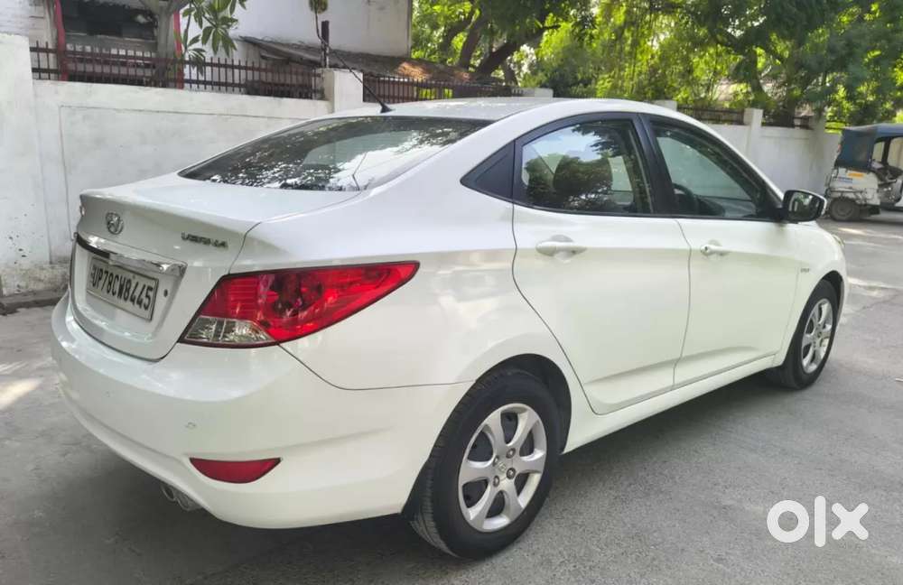 Hyundai Verna Fluidic 1.6 Vtvt, 2012, Petrol