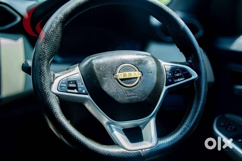 Nissan Magnite 1.0 Xv, 2022, Petrol
