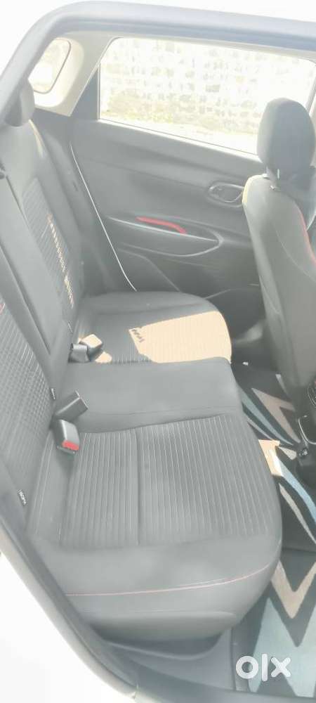 Hyundai New I20 1.2 Asta (o) Ivt, 2023, Petrol