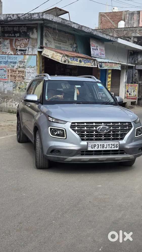 Hyundai Venue 2019 Diesel Well Maintained