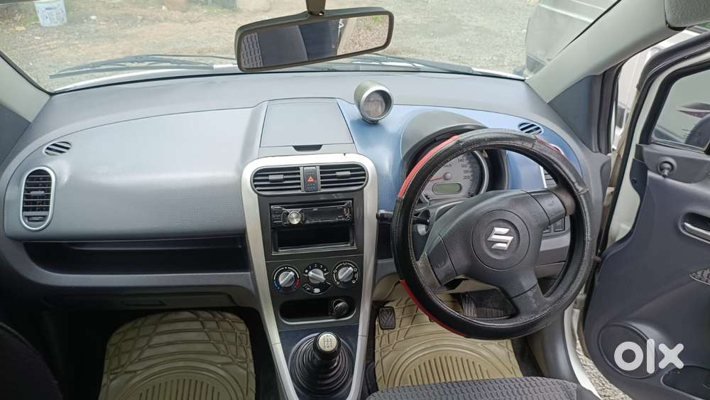 Maruti Suzuki Ritz Vxi, 2014, Petrol