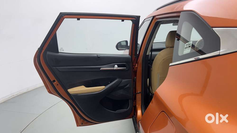 Kia Seltos 1.5 Htk+, 2019, Petrol