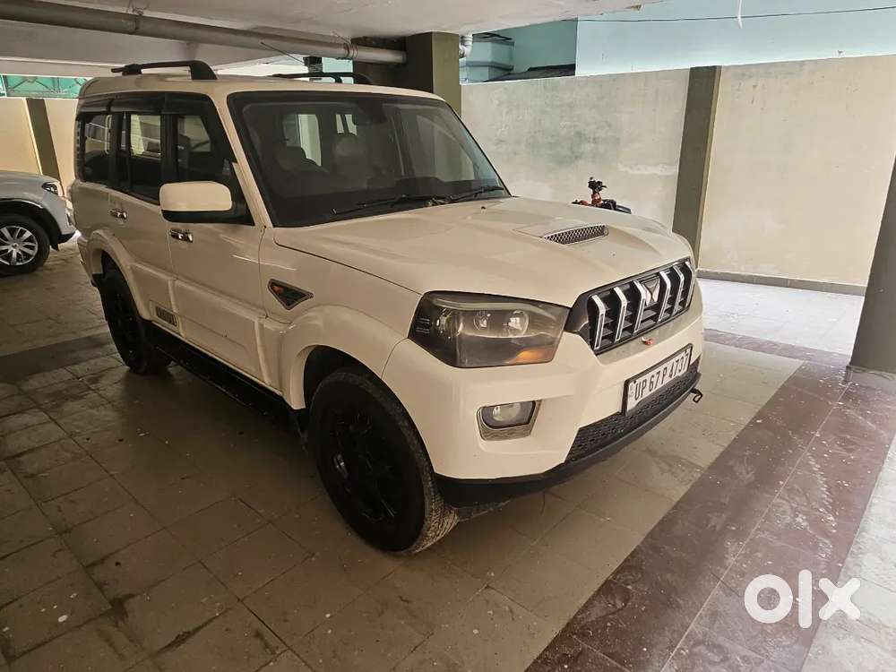 Mahindra Scorpio S 10 2016 Diesel Manual