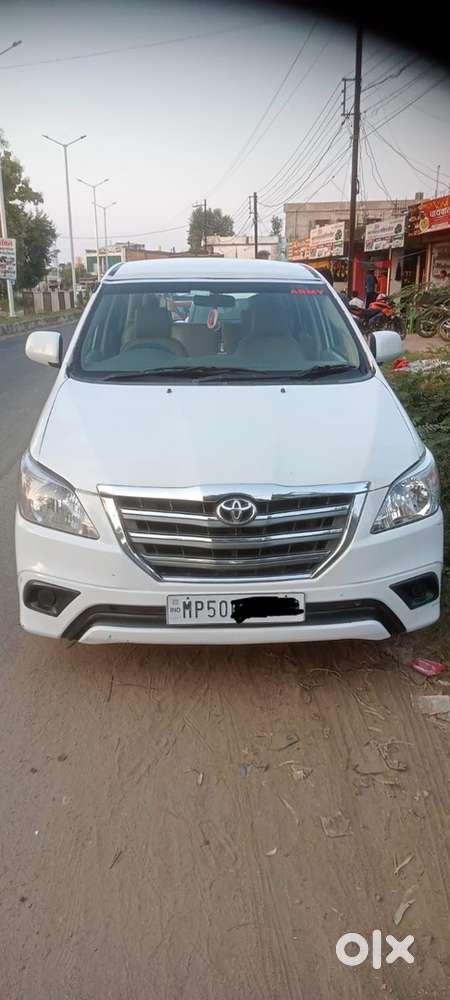 Toyota Innova 2009 Diesel Well Maintained