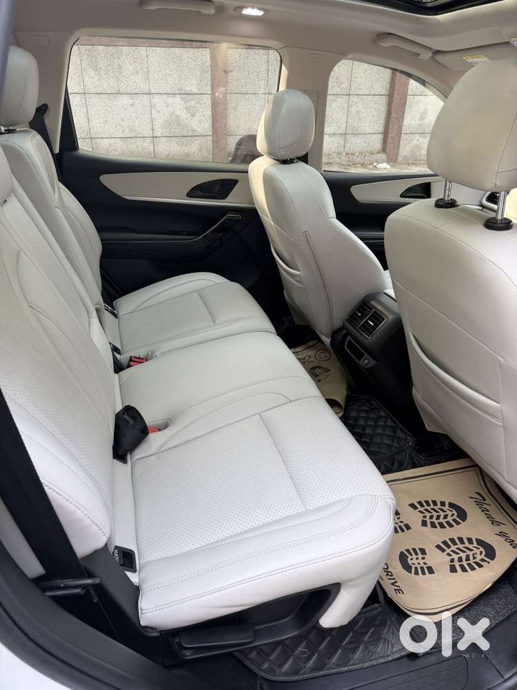 Mahindra Xuv700 2.2 Ax 5 Diesel Mt 7 Str, 2023, Diesel