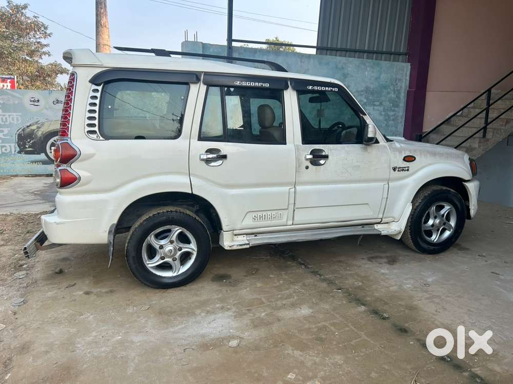 Mahindra Scorpio Classic 2011 Diesel Manual