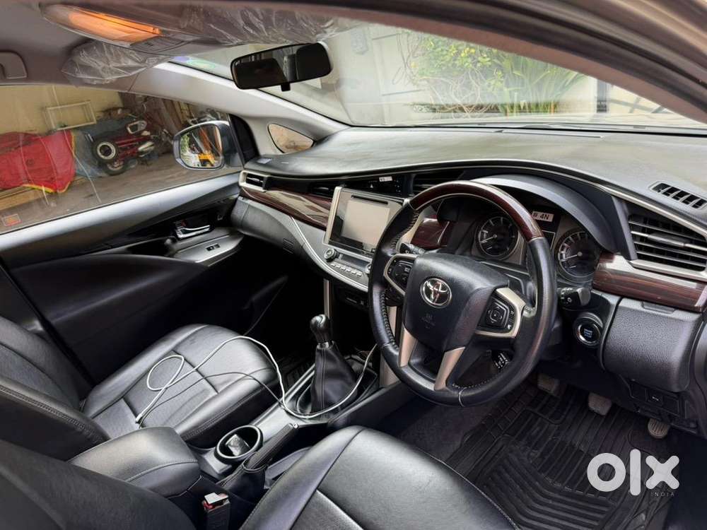 Toyota Innova Crysta