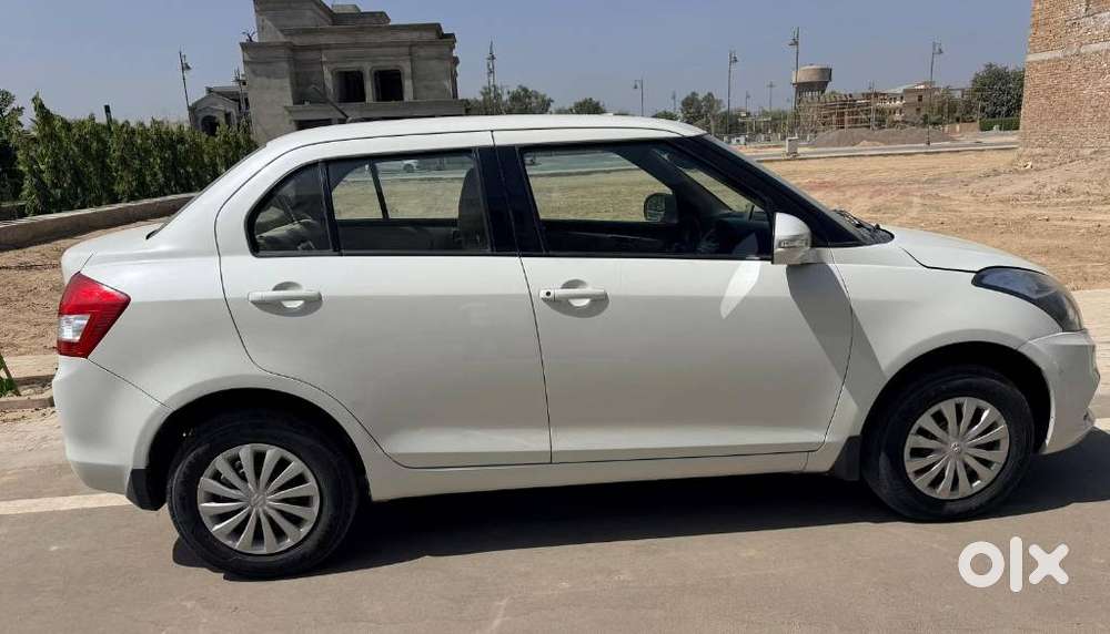 Maruti Suzuki Swift Dzire 1.3 Vxi, 2015, Cng & Hybrids