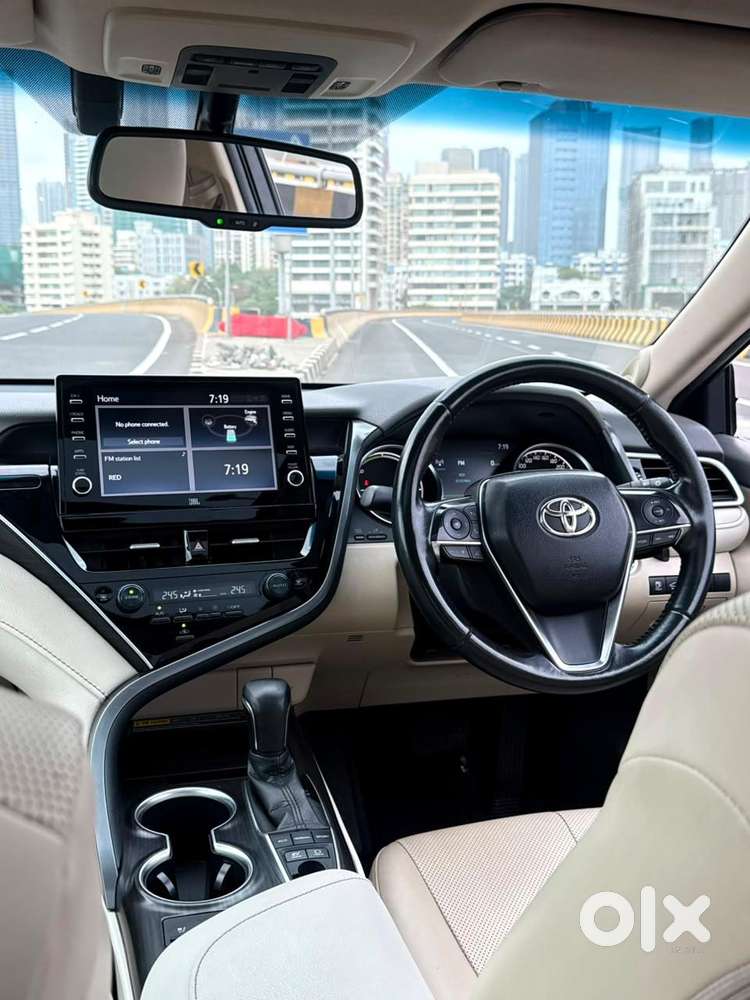 Toyota Camry 2.5 Hybrid, 2022, Petrol