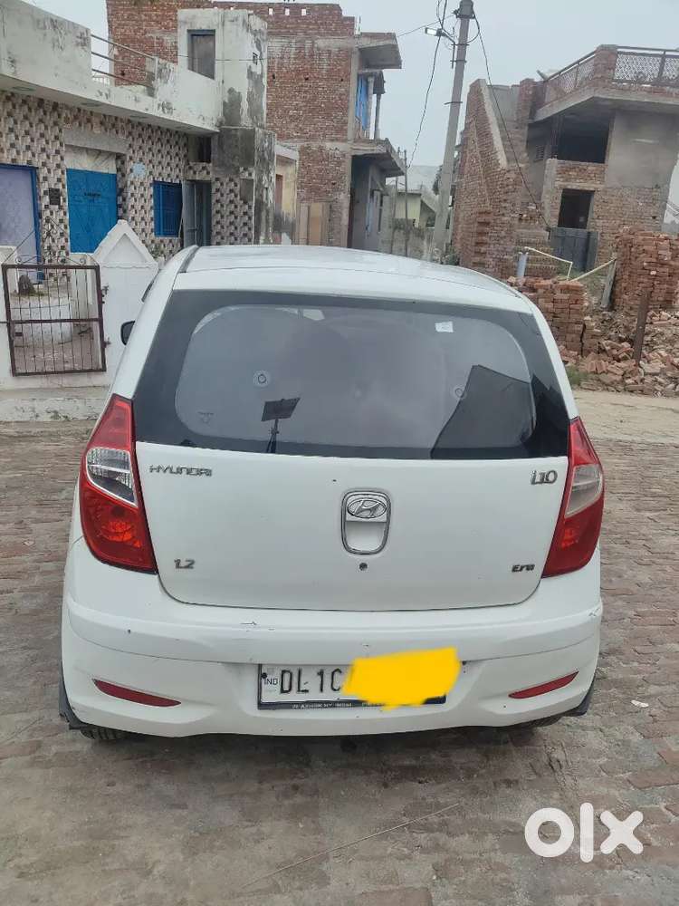 Hyundai I10 2015 Variant Offered