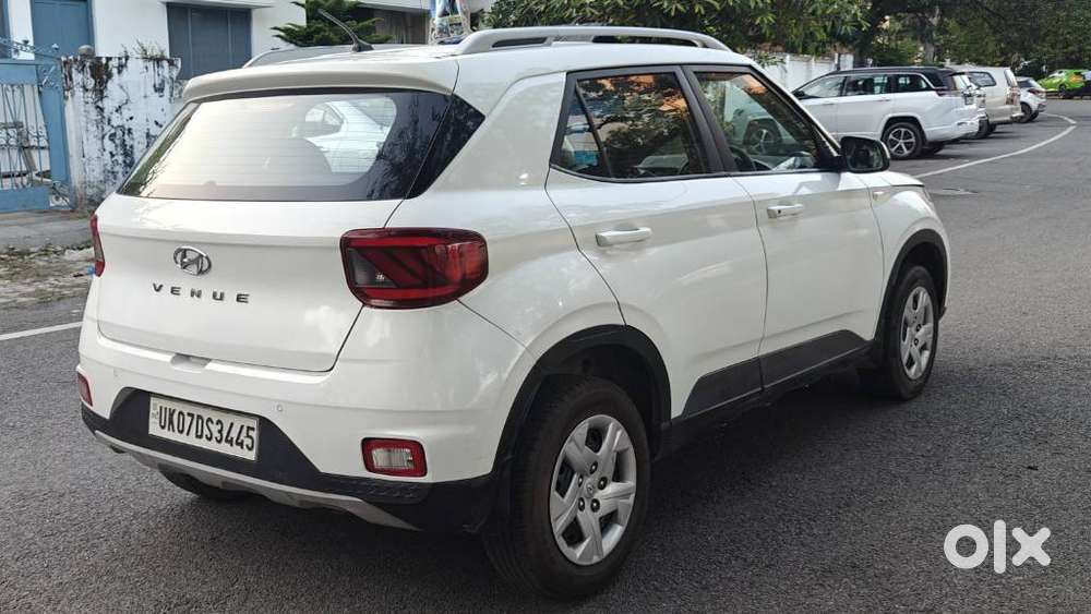 Hyundai Venue S 1.2 Petrol, 2020, Petrol
