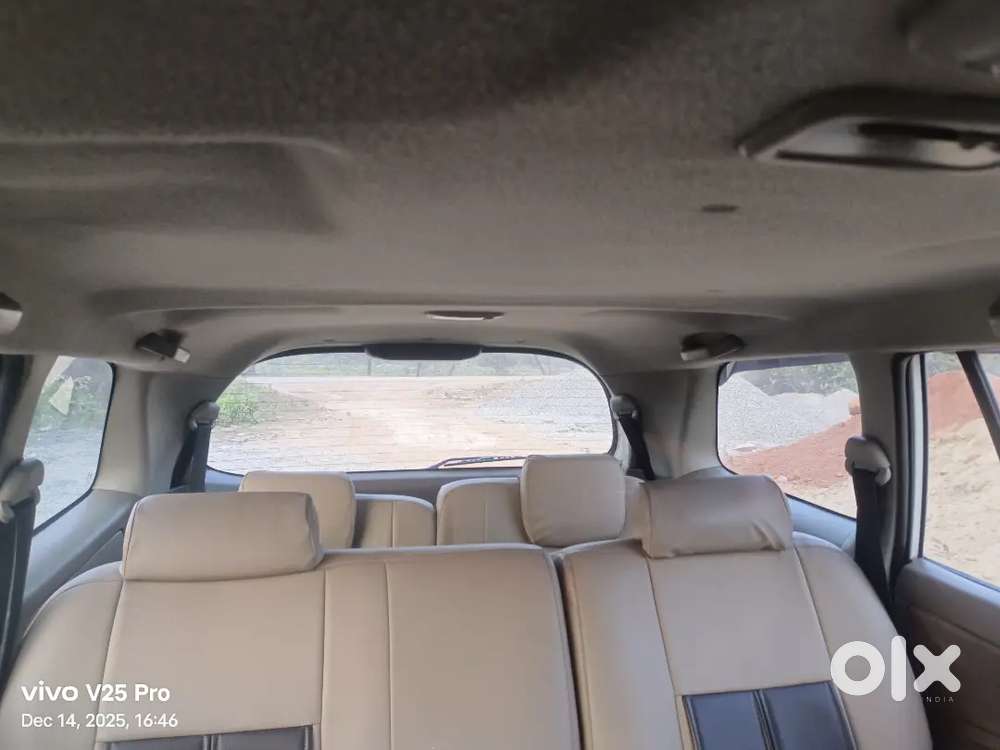 Toyota Innova 2015 Diesel 145600 Km Driven