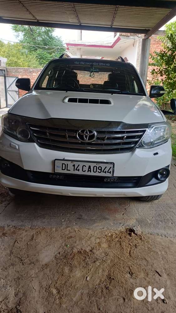 Toyota Fortuner 3.0 4x2 Mt, 2015, Diesel