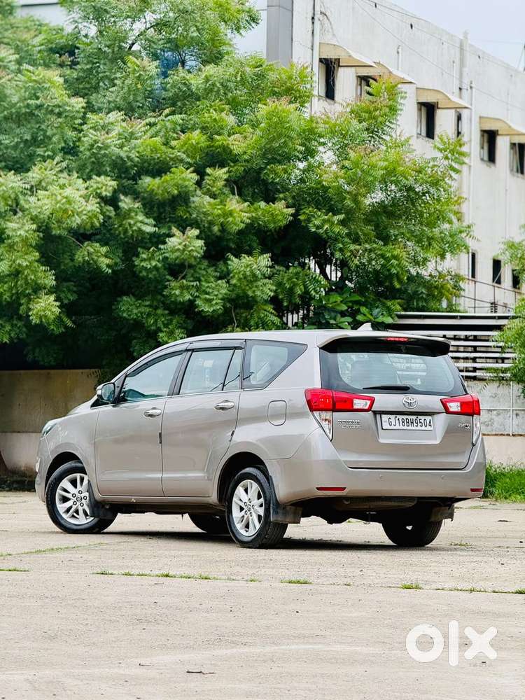 Toyota Innova Crysta 2.4 V, 2017, Diesel