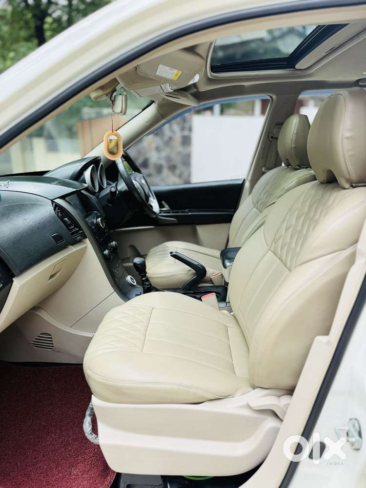 Mahindra Xuv500 2.2 W10, 2015, Diesel